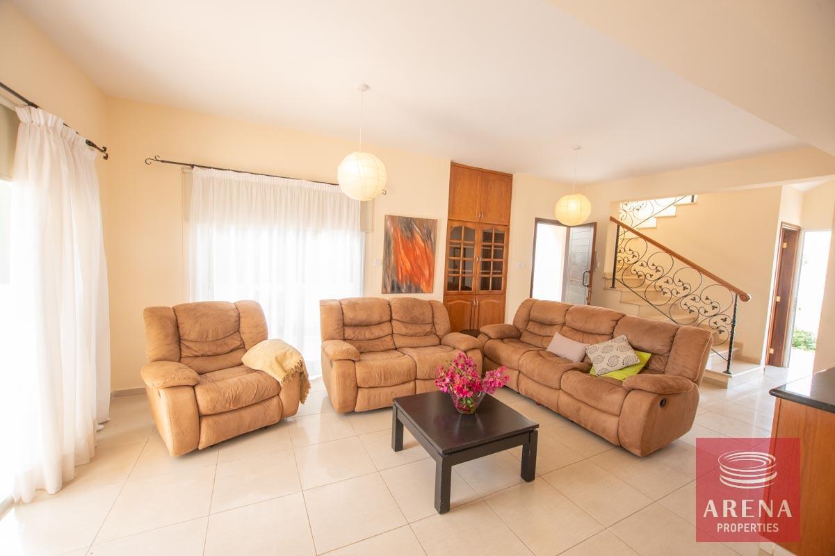 7-Villa-for-rent-in-Kapparis-5877