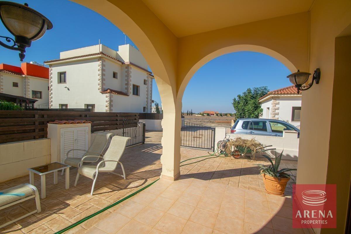 7-bungalow-in-liopetri-2