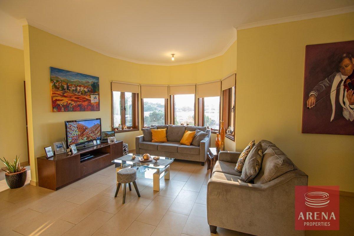 7-bungalow-in-sotira-2