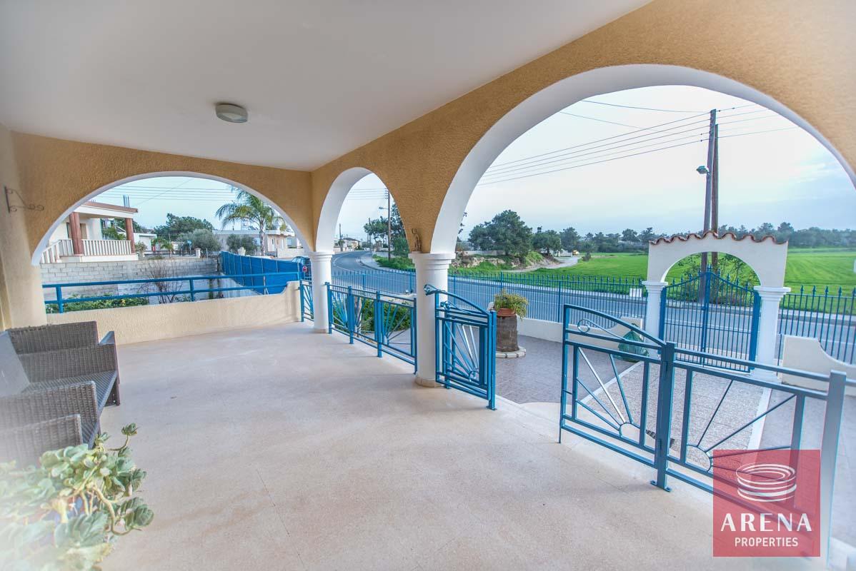 7-house-for-sale-in-achna-veranda-1