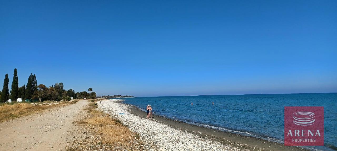 7-semi-det-villa-in-Pervolia-6061-1