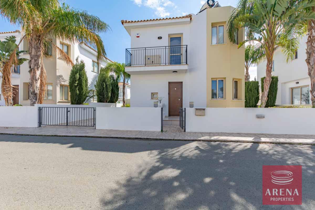 7-villa-for-sale-in-Pernera-6133