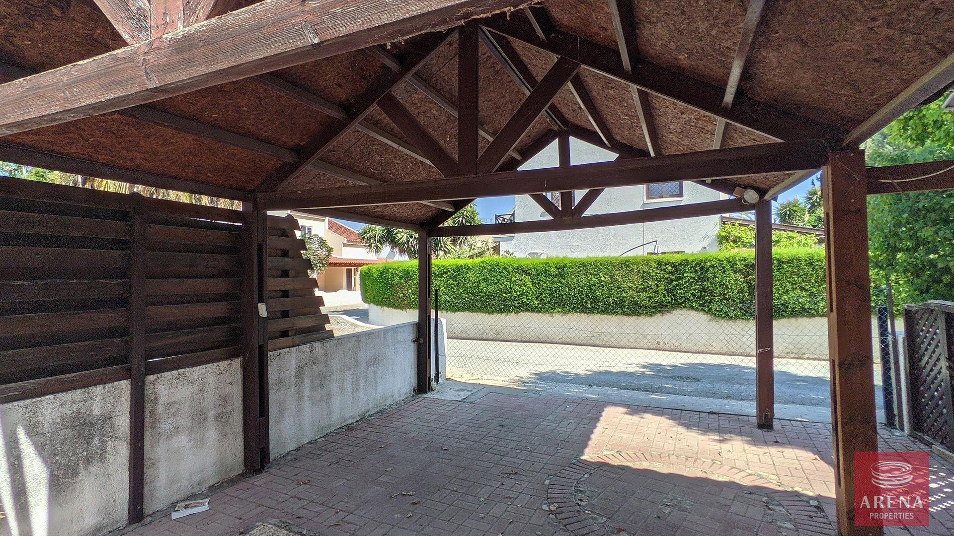 7-villa-in-oroklini-8660