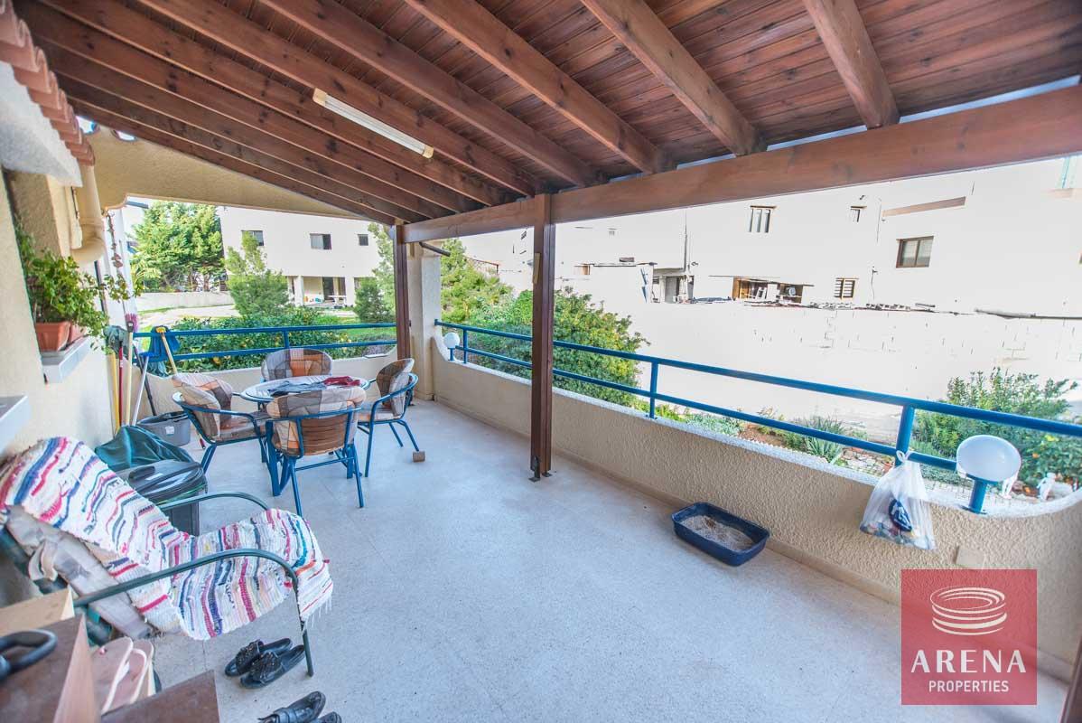 8-1-house-for-sale-in-achna-veranda-1