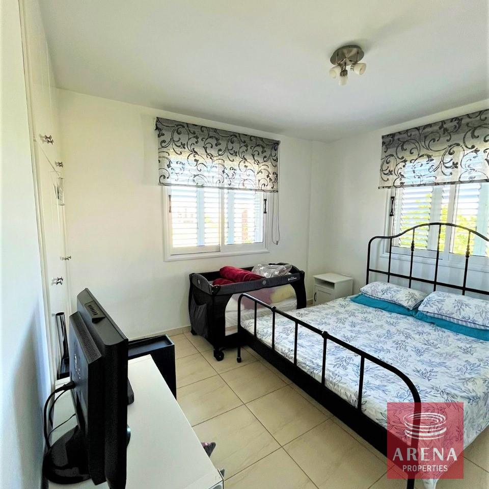 8-2-BED-APT-IN-DERYNIA-7407-1