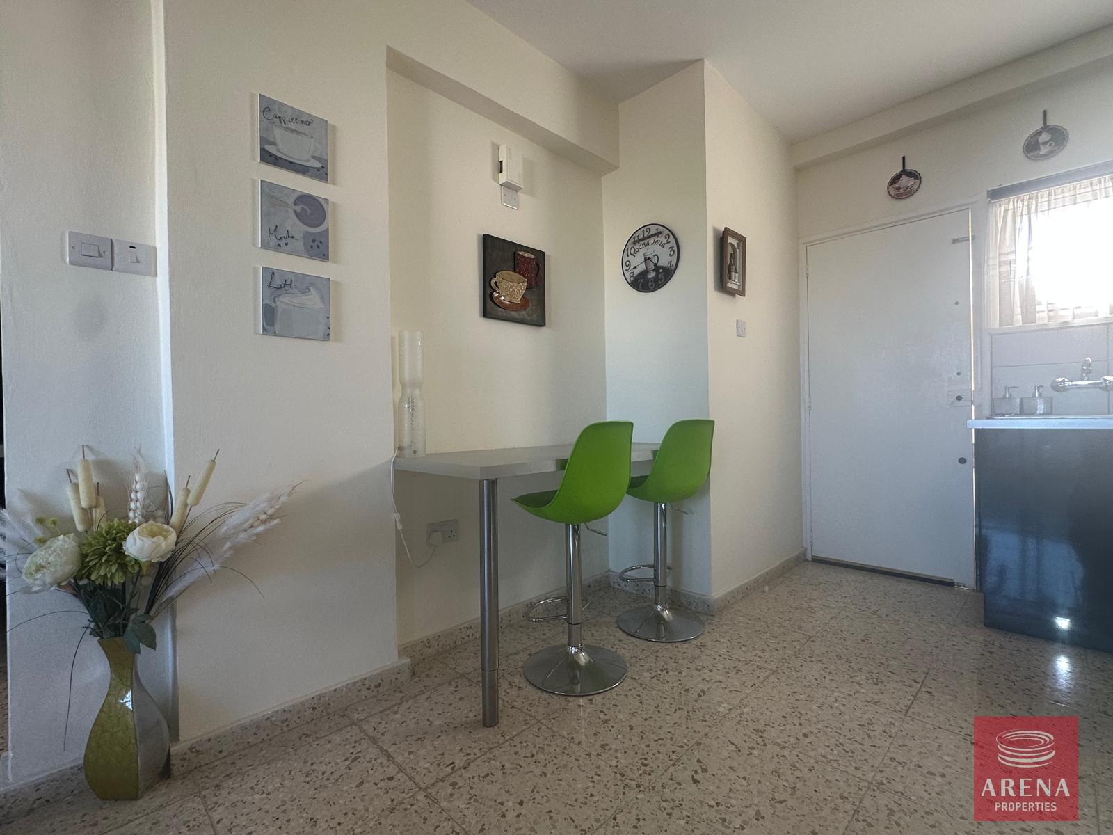 8-2-BED-APT-IN-PARALIMNI-8674