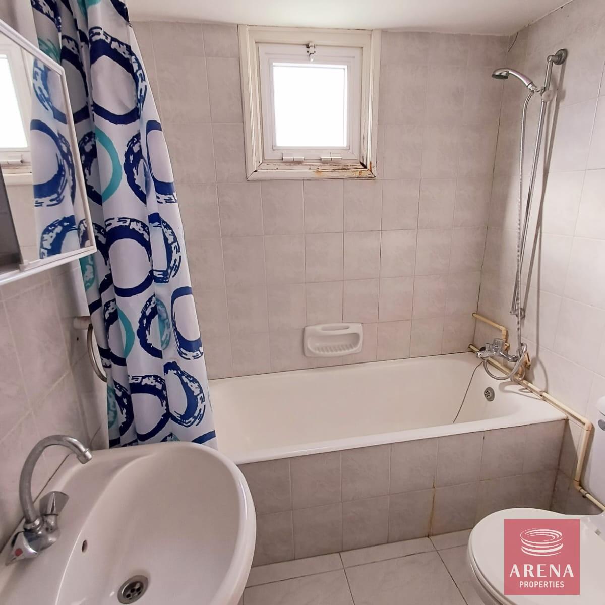 8-2-BED-HOUSE-IN-PERVOLIA-8749