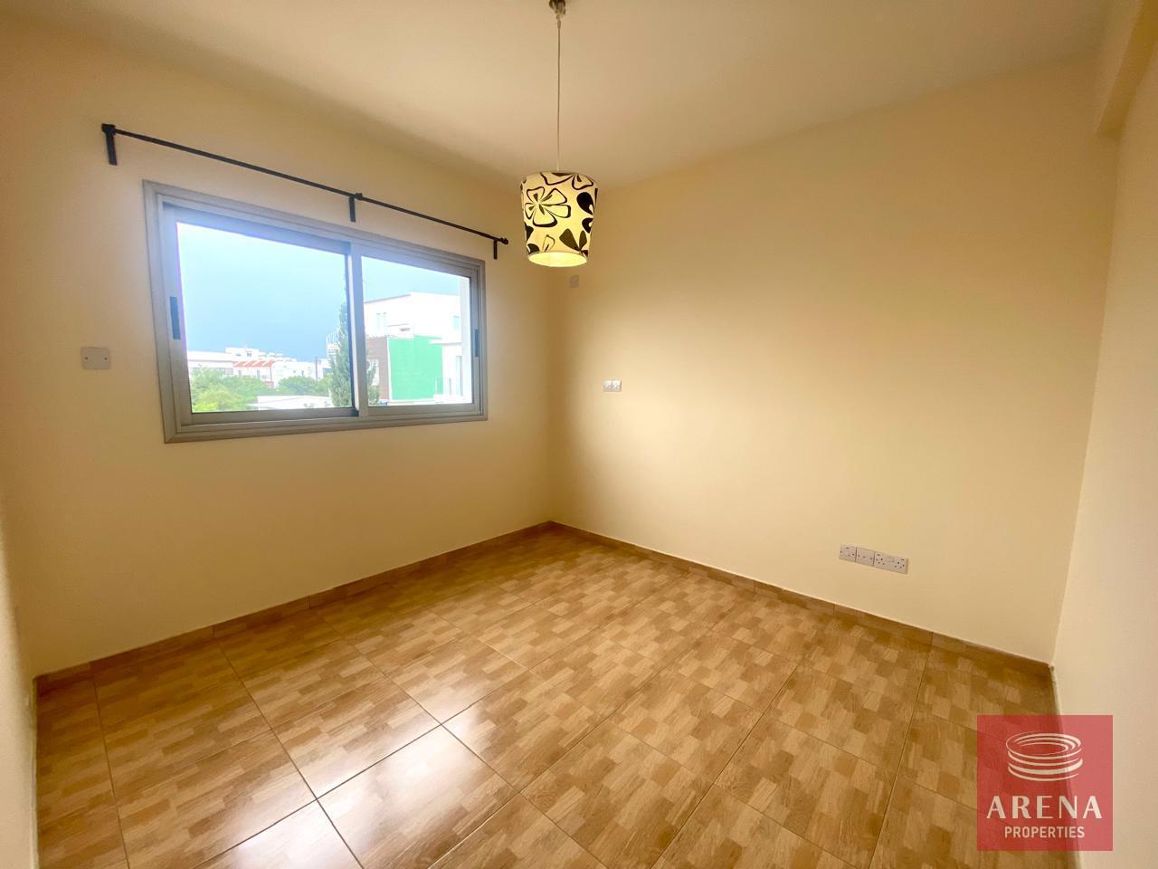 8-2-bed-apt-for-rent-in-paralimni-805-1