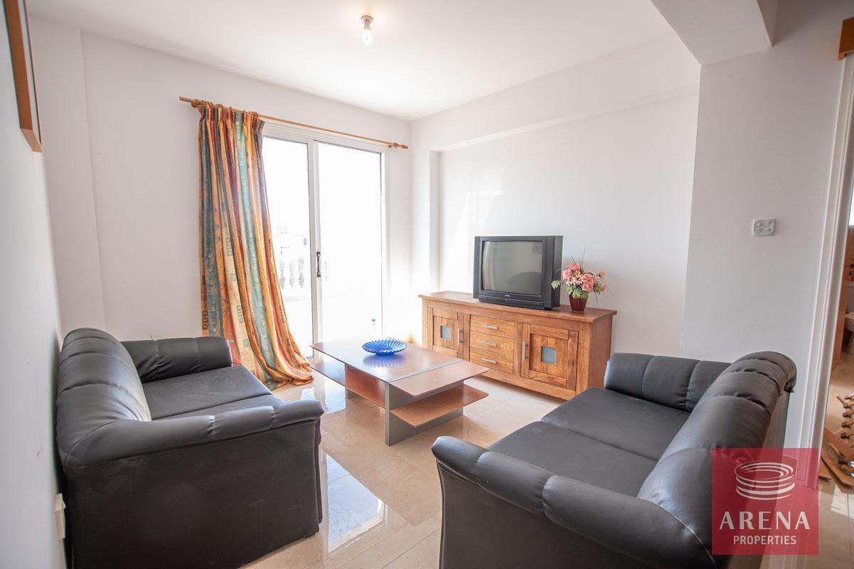 8-3-BED-APT-KAPPARIS-5243-1