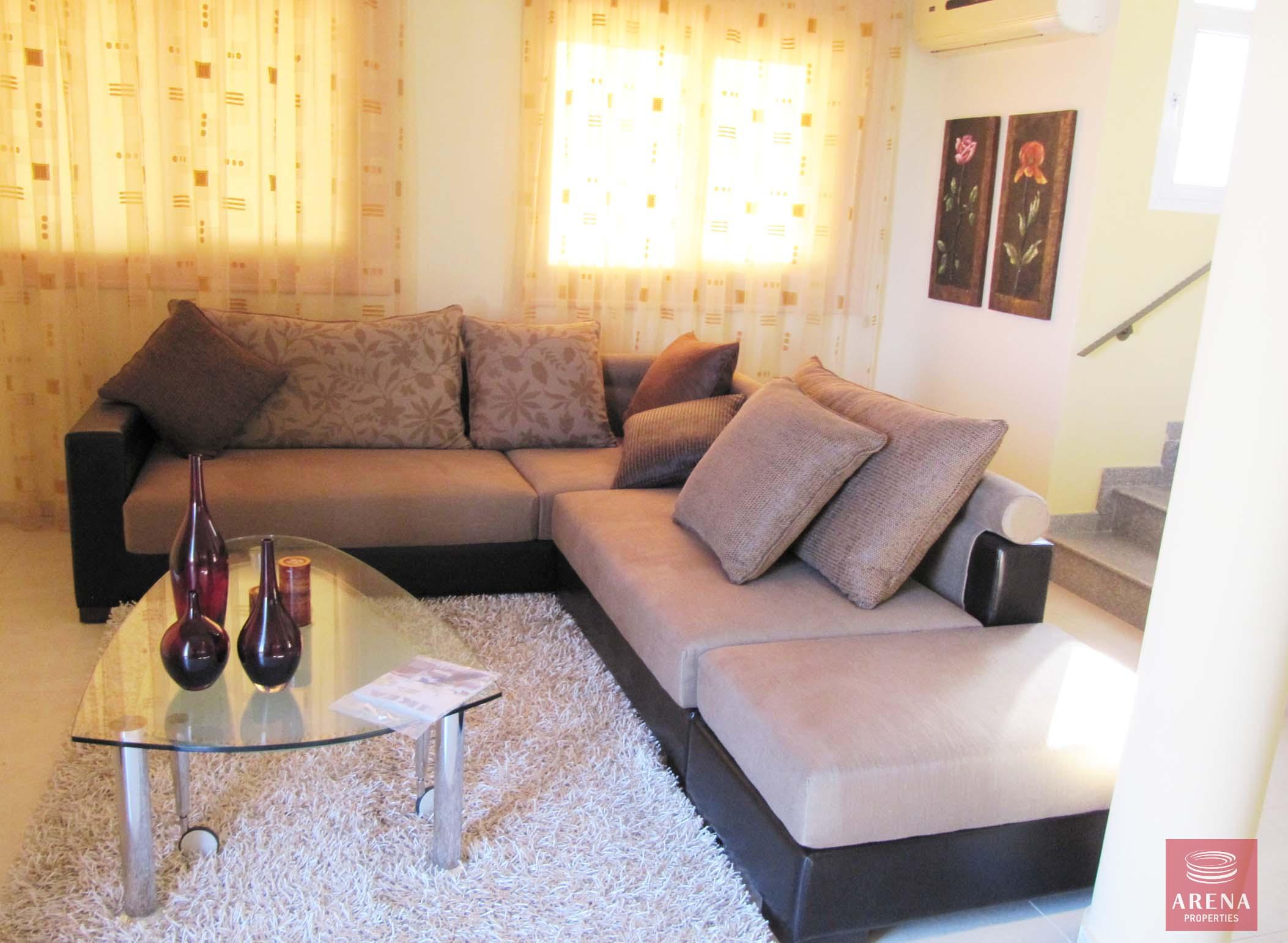 8-3-BED-VILLA-FOR-RENT-7458