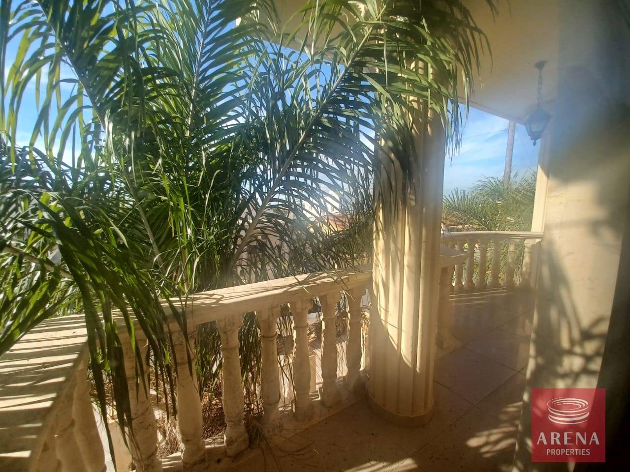 8-3-BED-VILLA-VRYSOULLES-9128