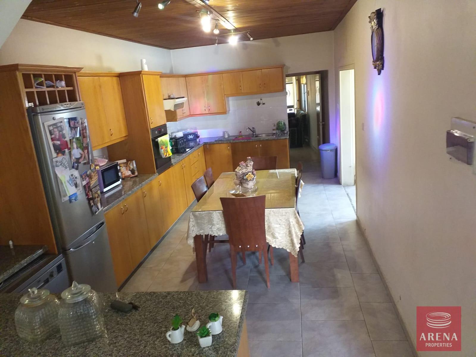 8-3-bed-house-in-chrisopolitissa-7167-1