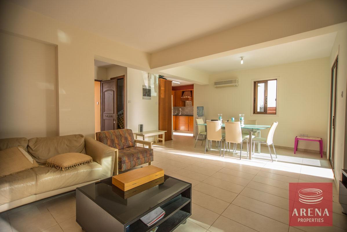 8-3-bed-villa-for-sale-in-ayia-triada-living-area