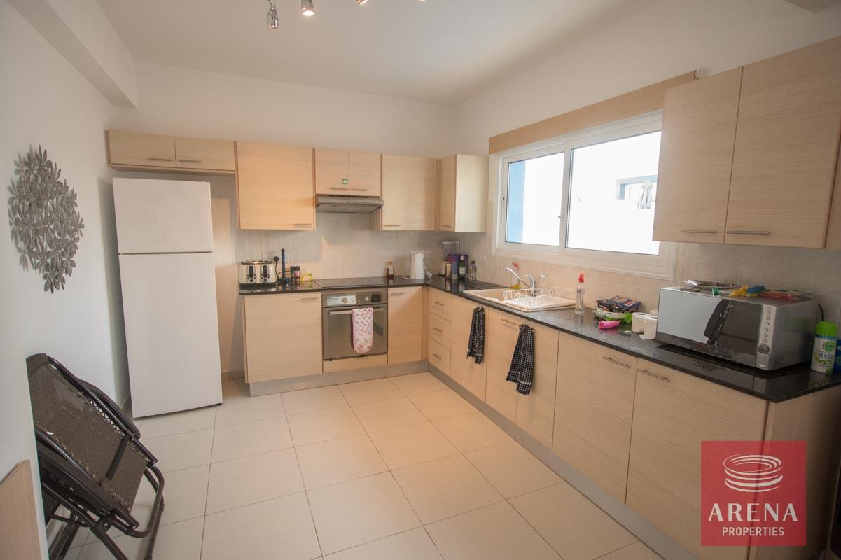 8-3-bed-villa-for-sale-in-kapparis-5882-1