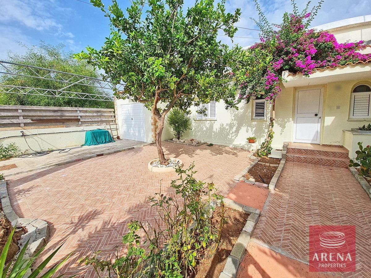 8-4-BED-BUNGALOW-PARALIMNI-8979