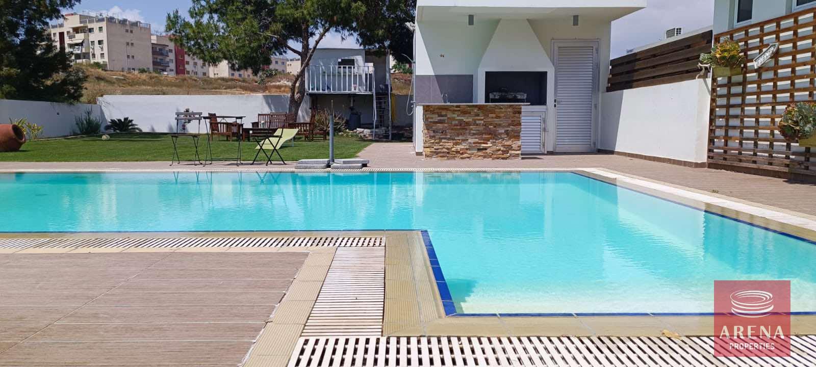 8-4-BED-VILLA-FOR-RENT-9204