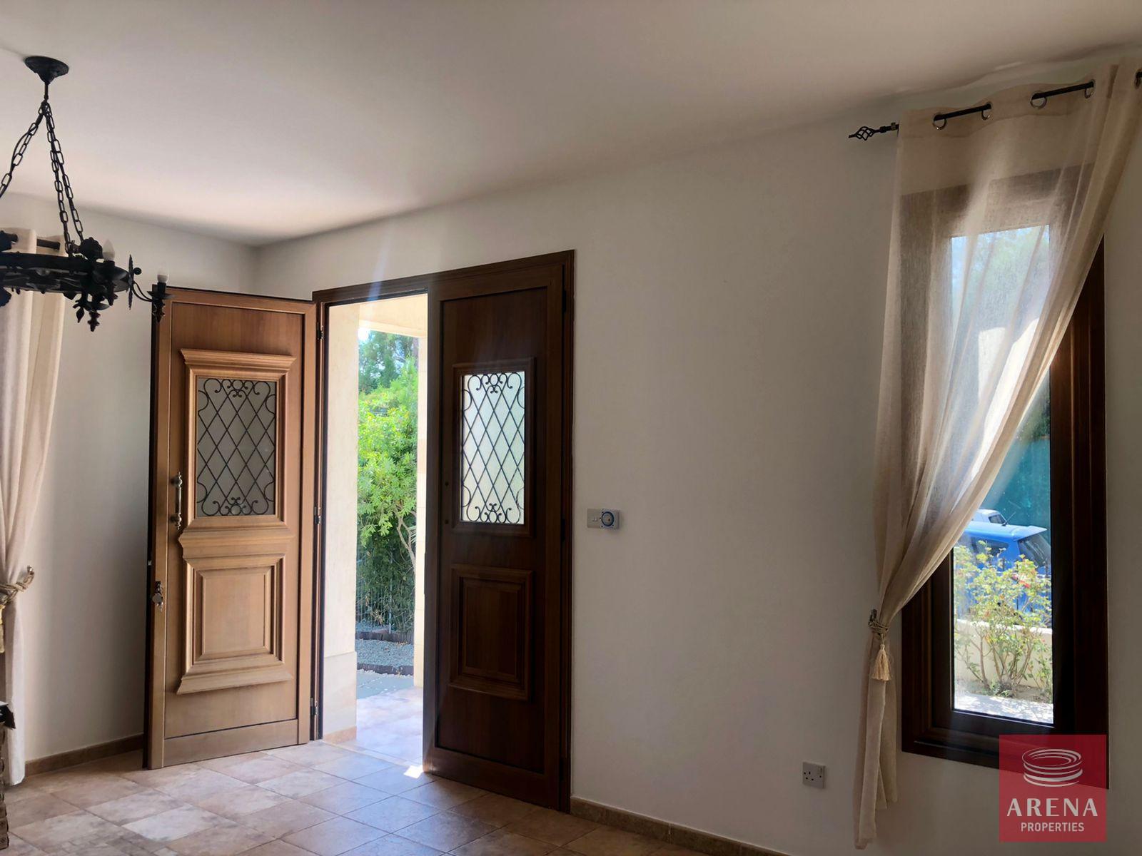 8-4-BED-VILLA-IN-PYLA-8300-1