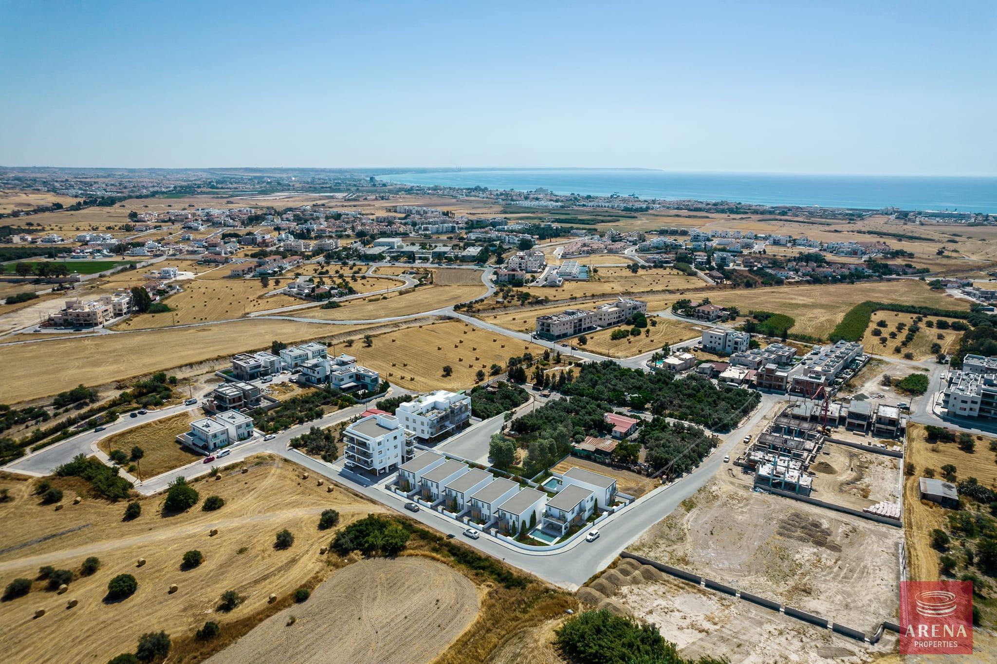 8-4-bed-villa-in-Livadia-6843