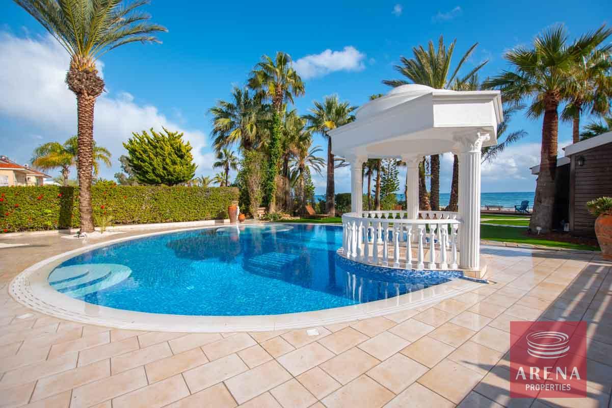 8-5-BED-VILLA-FOR-RENT-IN-PERVOLIA-5979-2