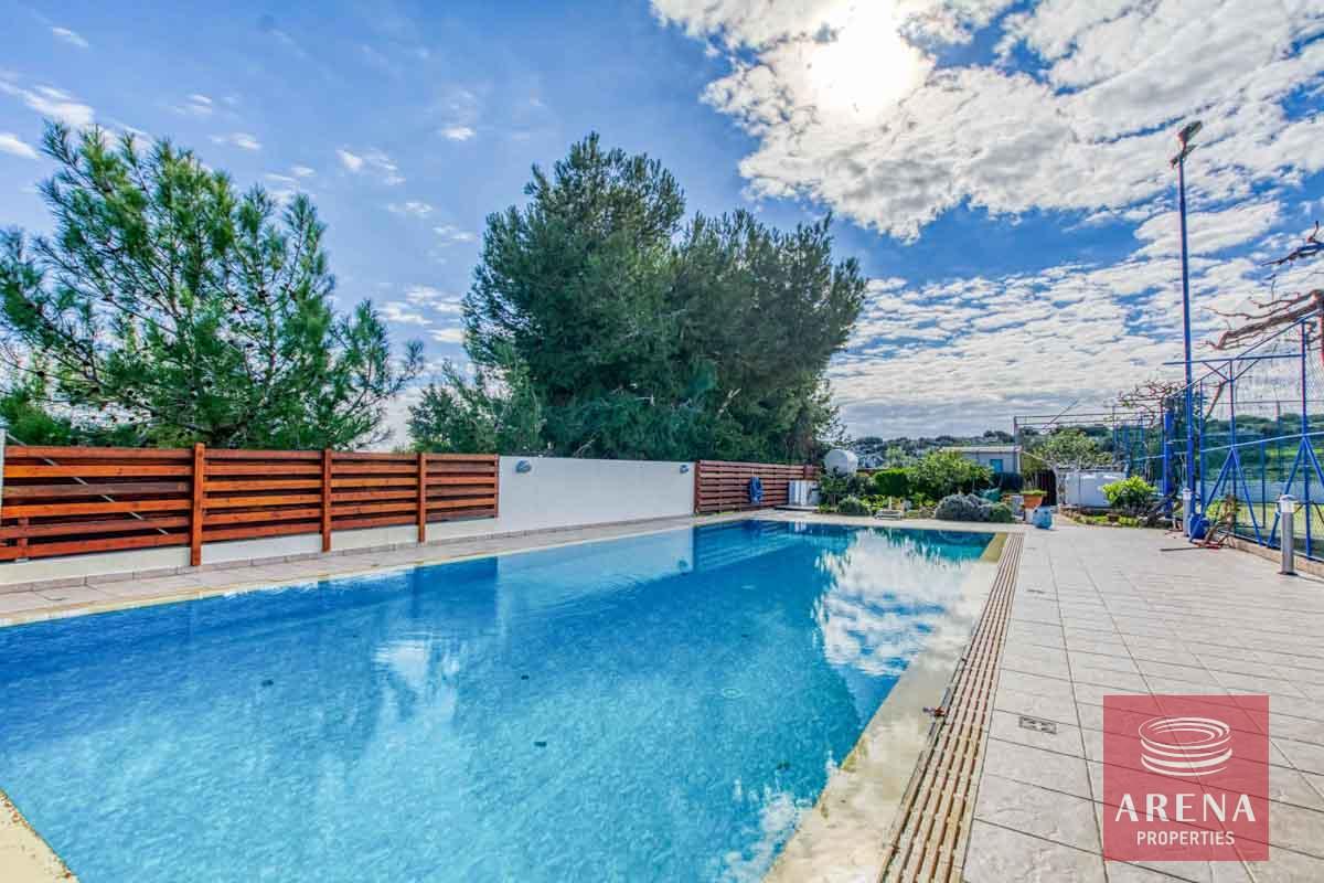 8-6-BED-VILLA-IN-PROTARAS-6011-1-1