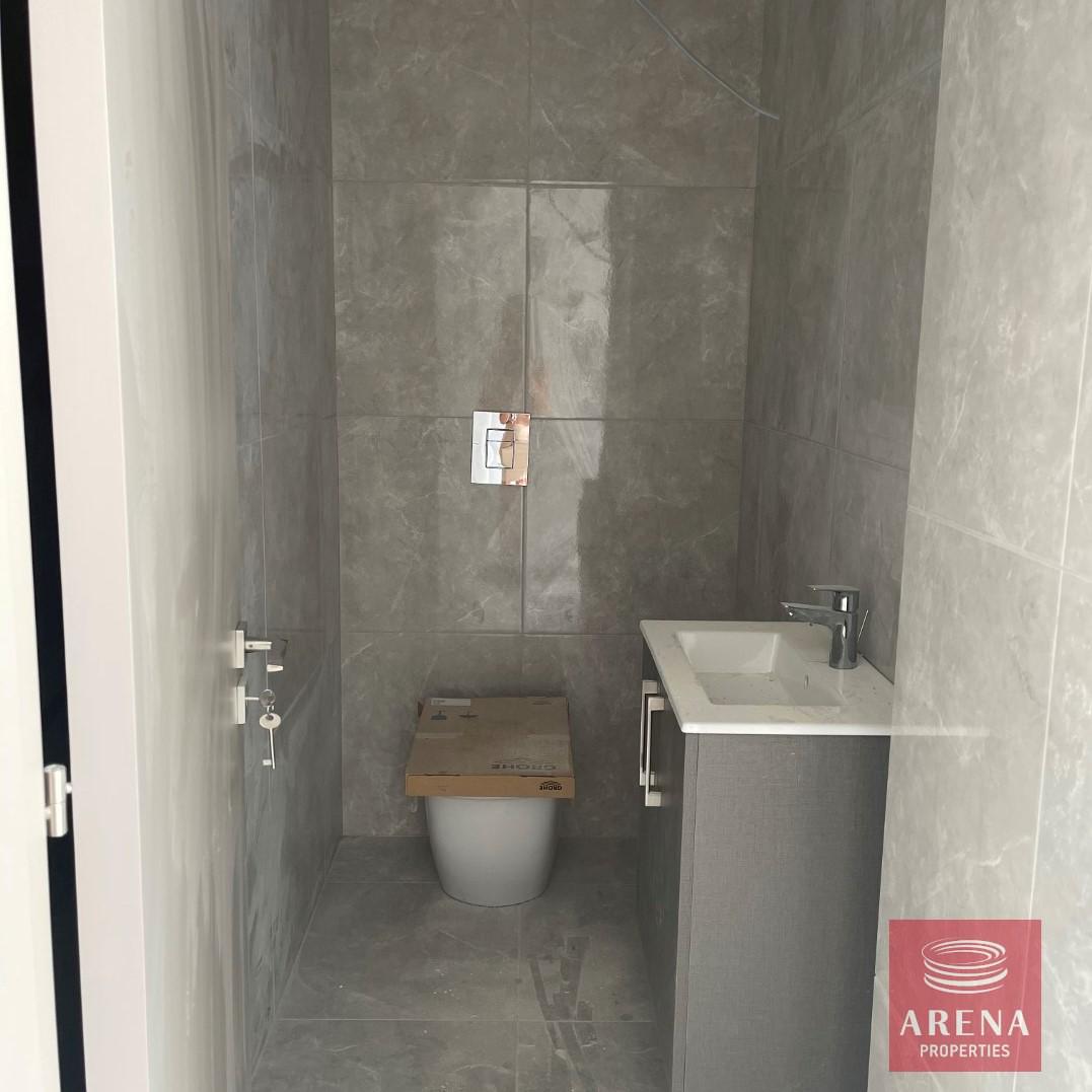 8-APT-IN-LARNACA-4755-1