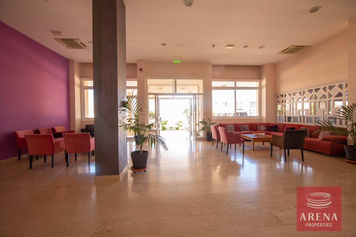 8-Apartment-in-Pernera-4208-1