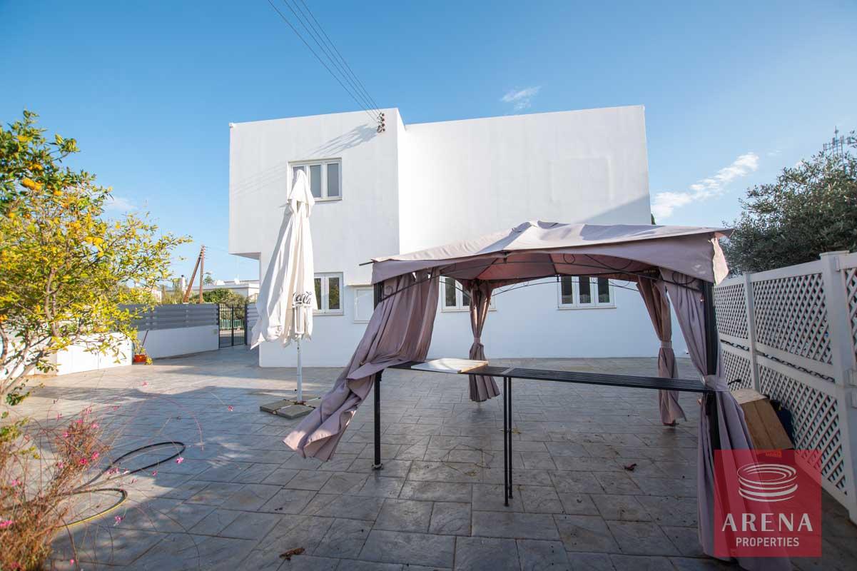 8-HOUSE-FOR-SALE-paralimni-4252-2
