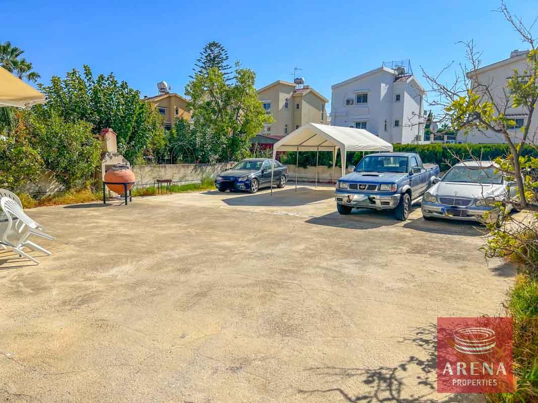 8-HOUSE-IN-DEKELIA-7466