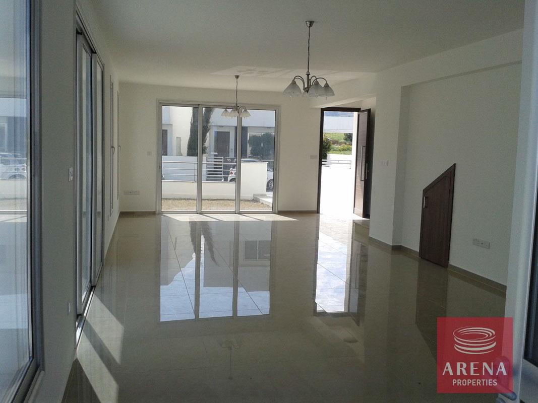 8-HOUSE-IN-OROKILINI-6129