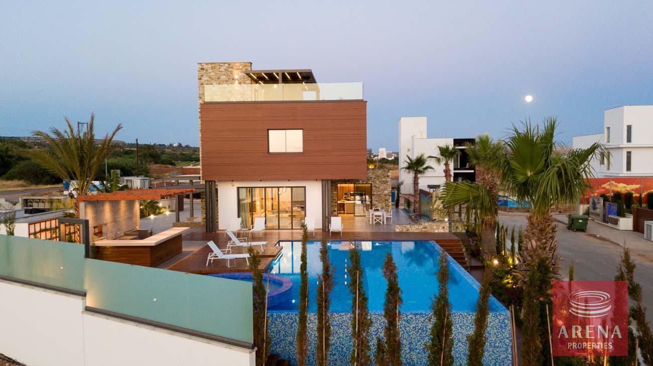 8-VILLA-IN-AYIA-NAPA-7040