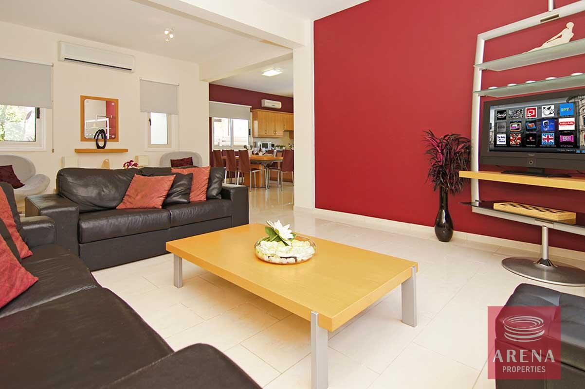 8-VILLA-IN-PERNERA-6565-1