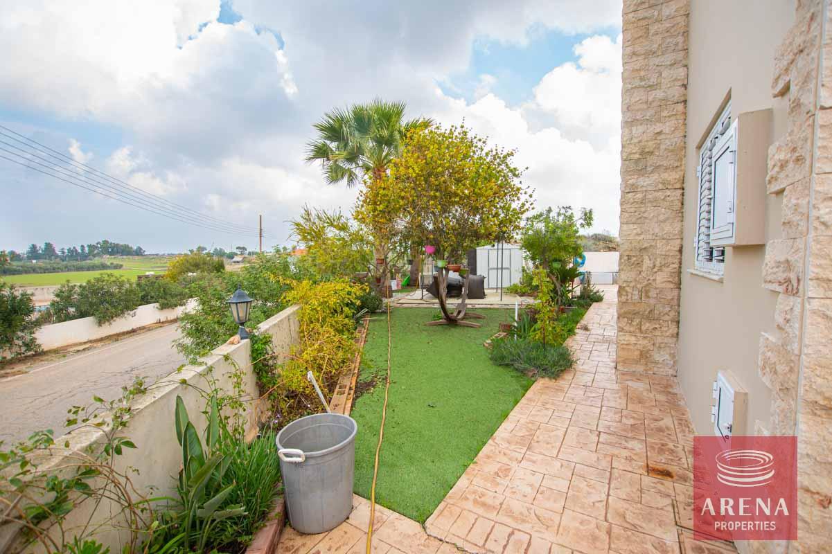 8-Villa-Vrysoulles-5487-3