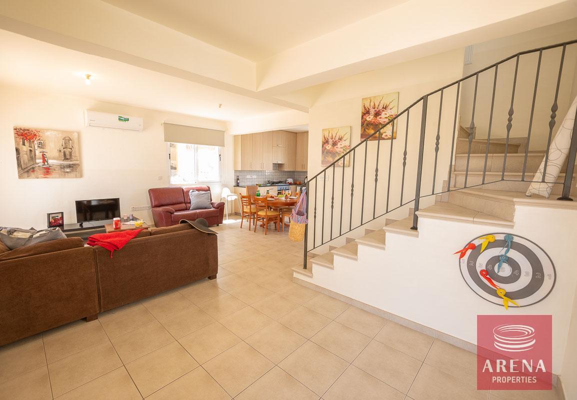 8-Villa-for-rent-in-pernera-5850-1