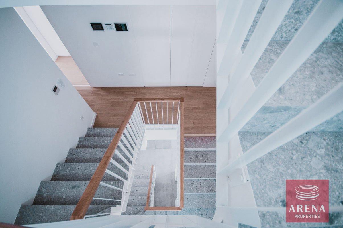 8-Villa-pervolia-4846