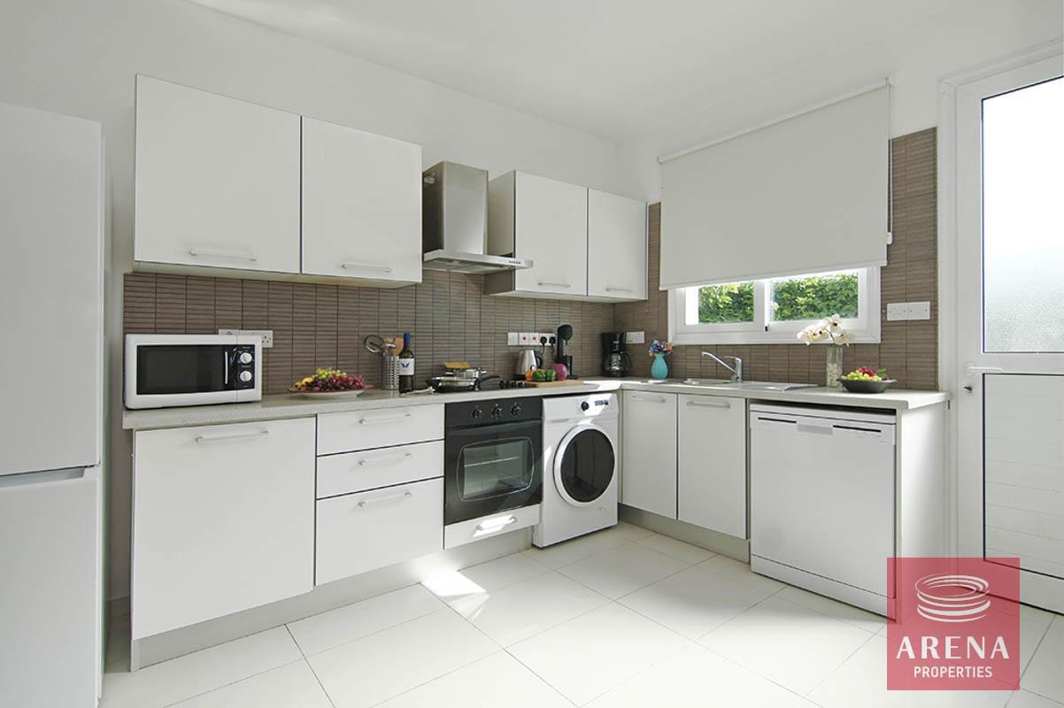 8-Villa-resale-pernera-6275-2