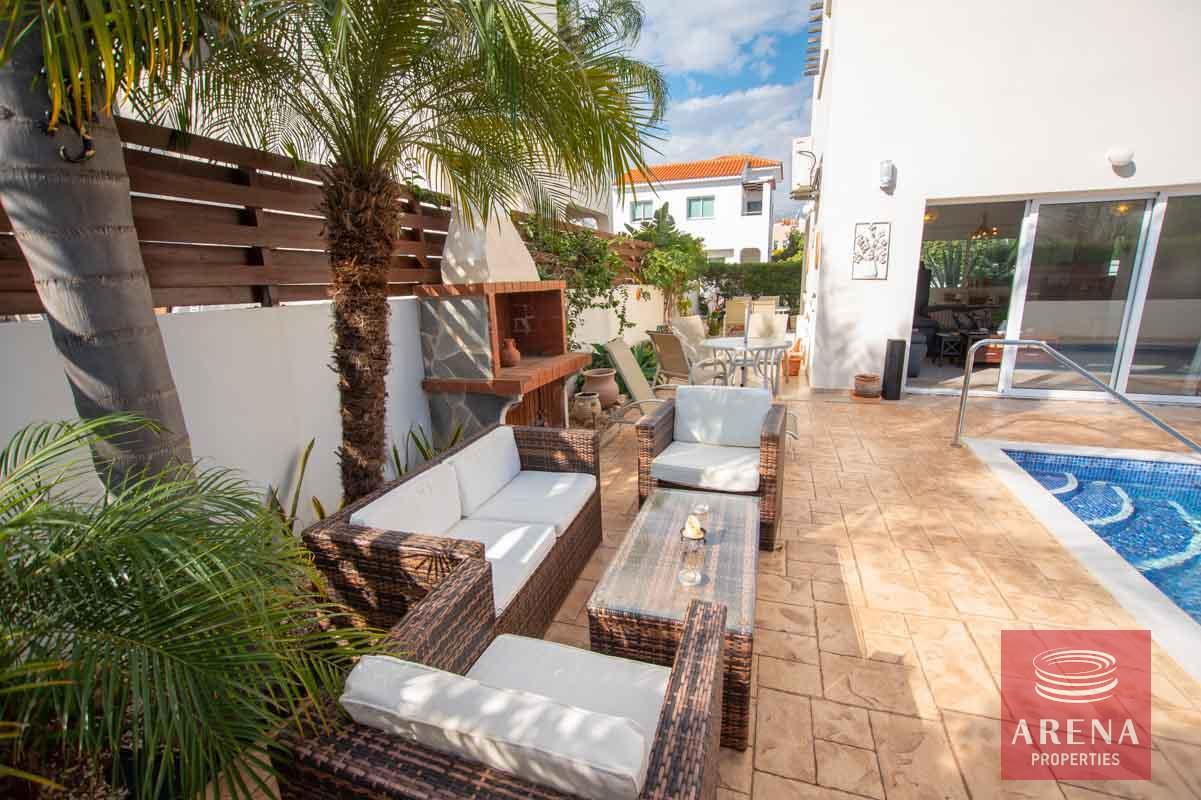 8-Villa-to-buy-in-Ayia-Triada-5946-2