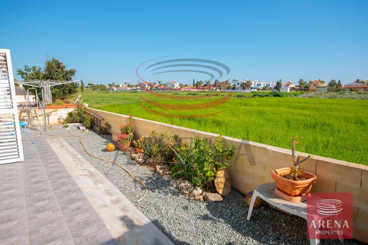 8-bungalow-in-ayia-thekla-5680