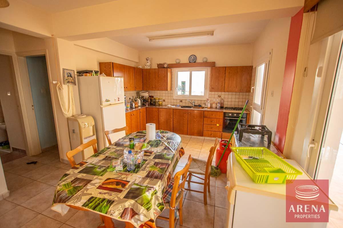 8-house-for-rent-in-protara