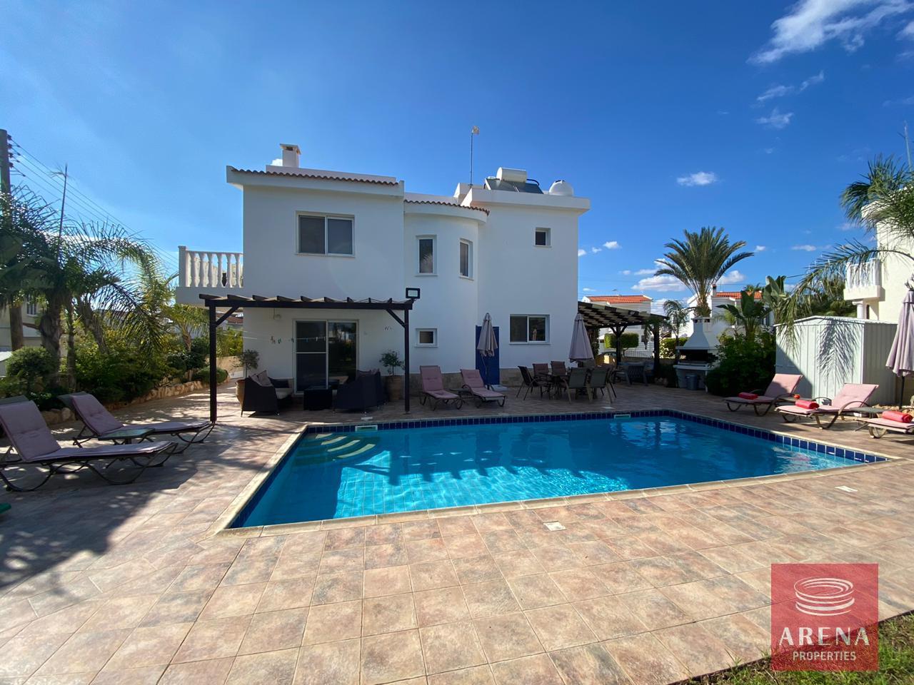 8-villa-in-ayia-thekla-for-sale-5448-2