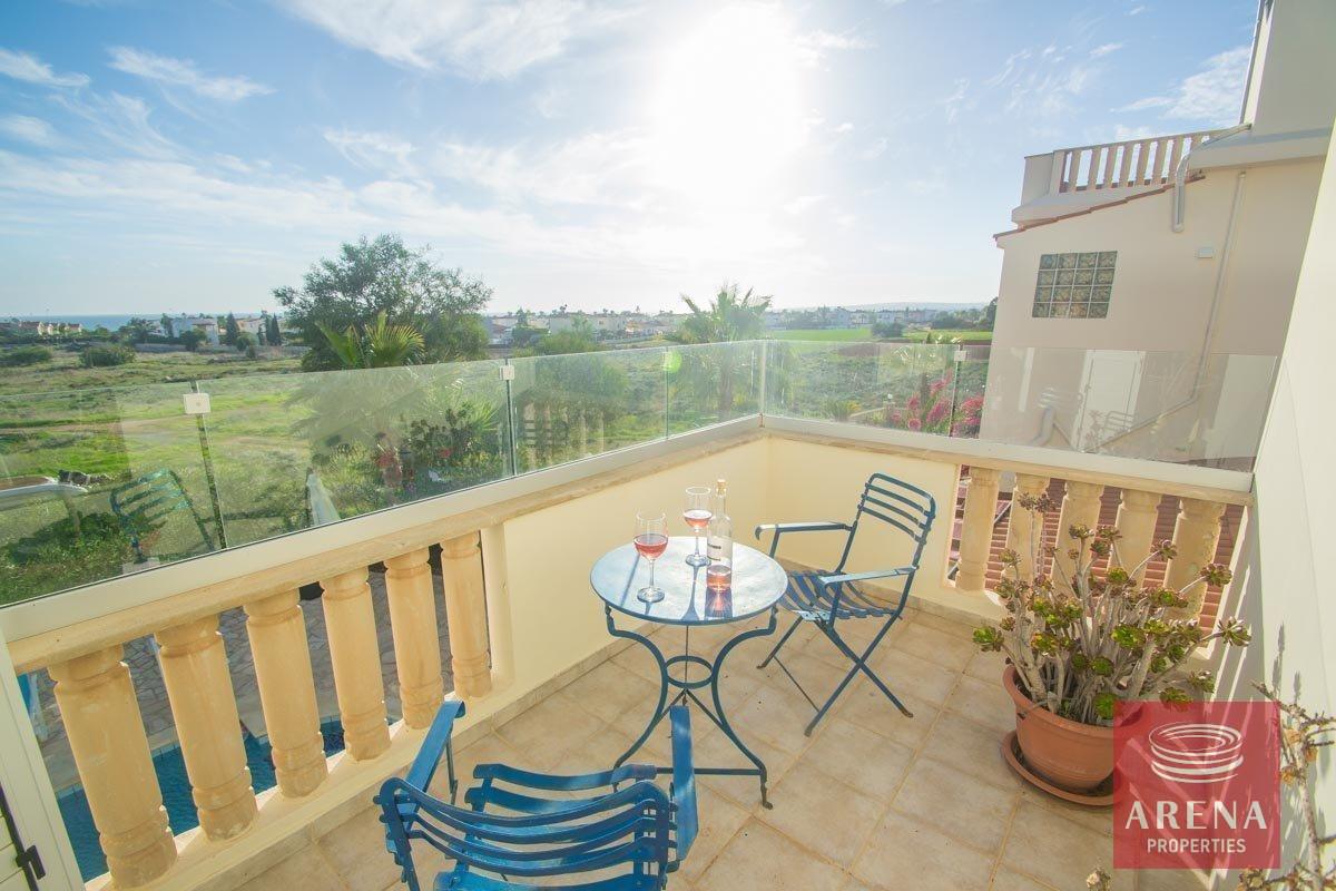 8-villa-in-ayia-thekla_1