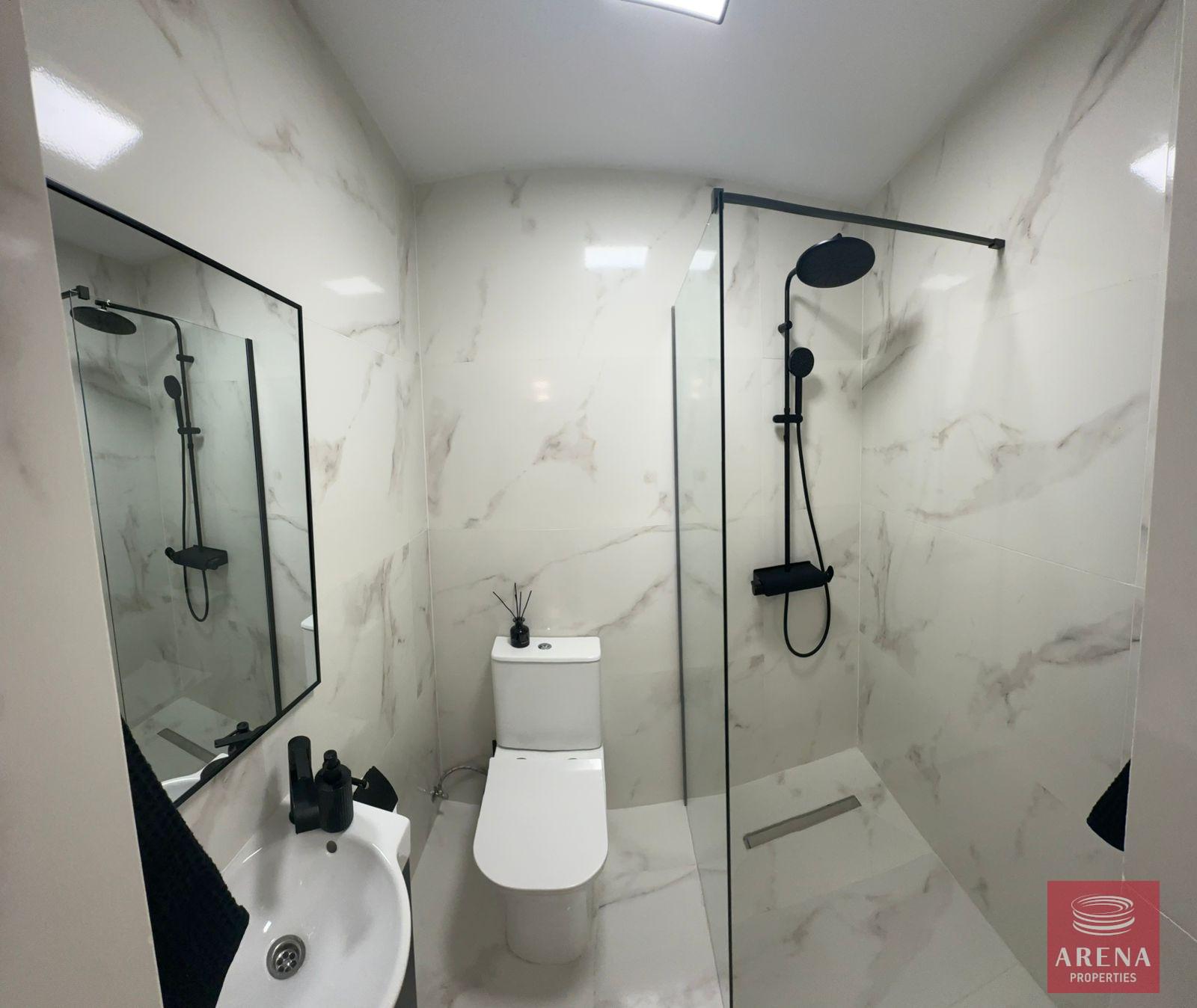 9-2-BED-APT-FINIKOUDES-8873