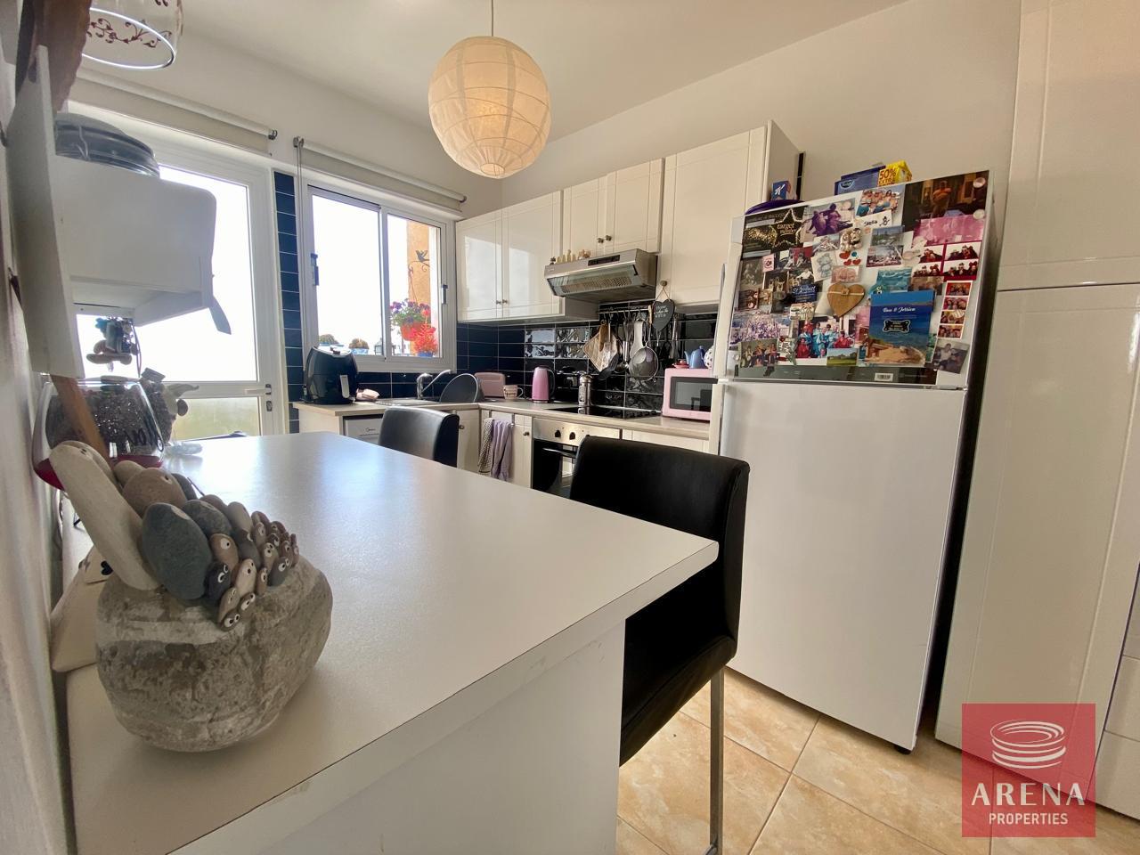 9-2-BED-APT-KAPPARIS-7978-1