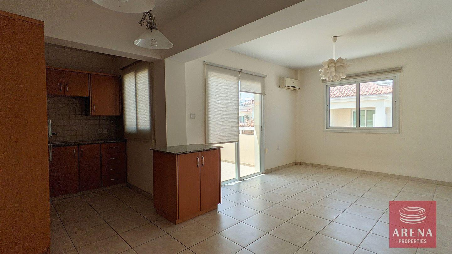 9-2-bed-apt-in-paralimni-7128