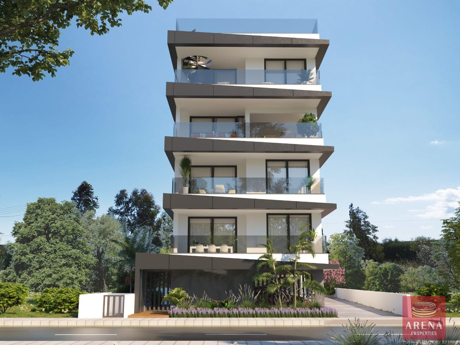 9-2-bed-apts-near-mall-765