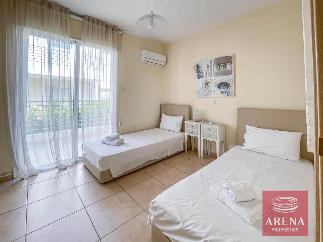 9-2nd-floor-apt-in-Kapparis-5822