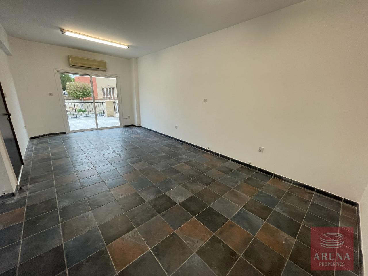 9-3-BED-APT-IN-DROSIA-7792-4