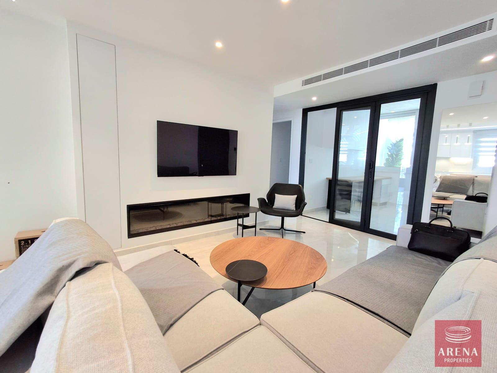 9-3-BED-PENTHOUSE-KAMARES-9082