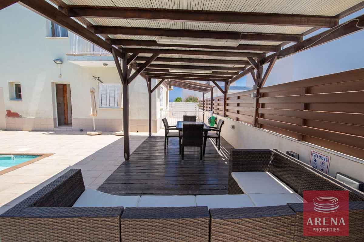 9-3-BED-VILLA-IN-AYIA-TRIADA-6443