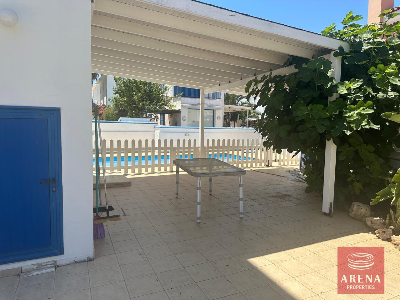 9-3-BED-VILLA-IN-AYIA-TRIADA-8083