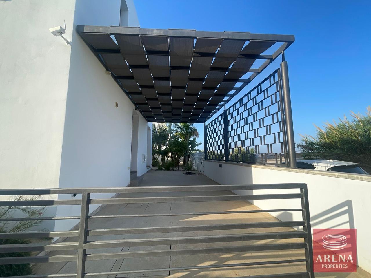 9-3-BED-VILLA-KAPPARIS-FOR-RENT-8135